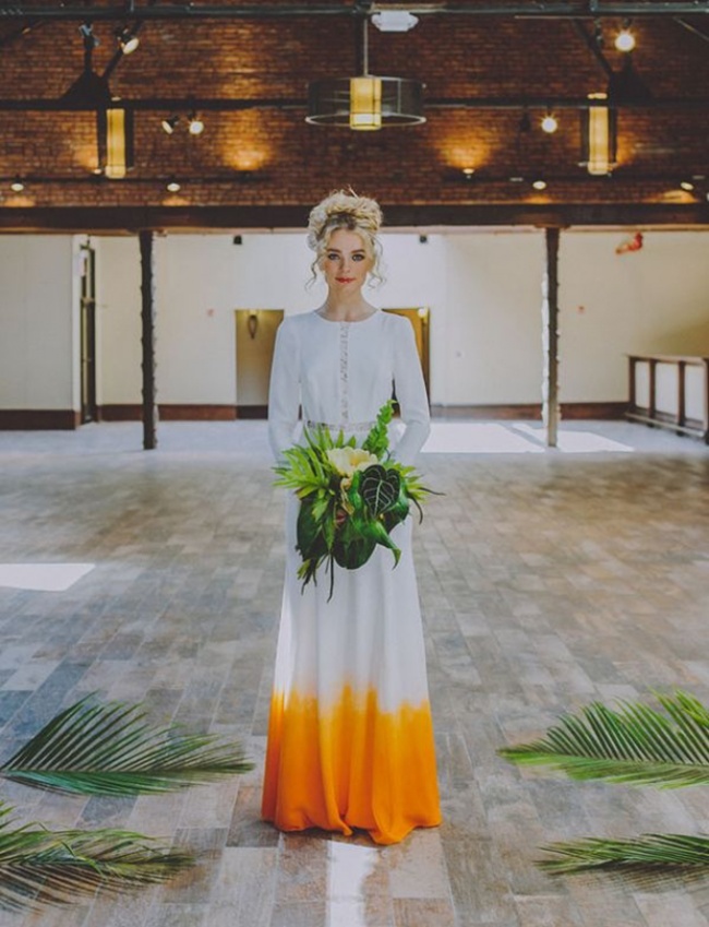 Bianco... con finale colorato! Ecco la nuova tendenza degli abiti da sposa