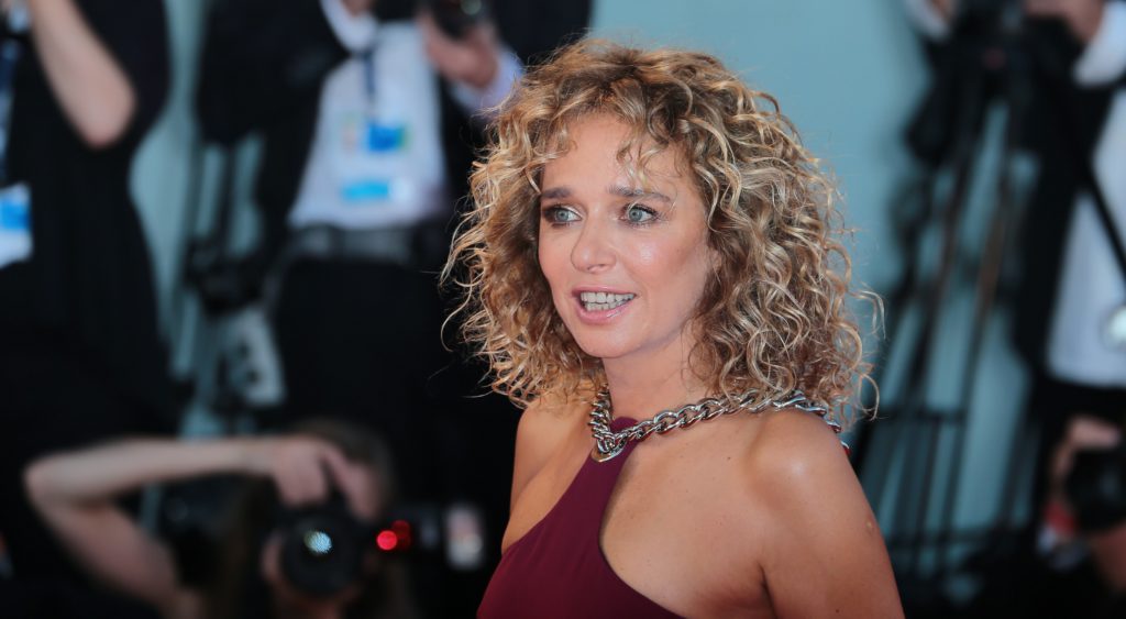 Meravigliose cinquantenni: 19 donne bellissime e sexy che hanno superato i 50