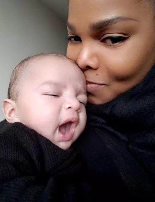 Da Janet Jackson a Gianna Nannini: le mamme VIP over 50