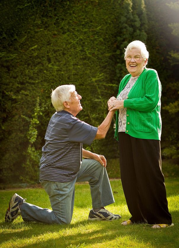 30 immagini che mostrano che l'amore e la gioia di vivere non hanno età