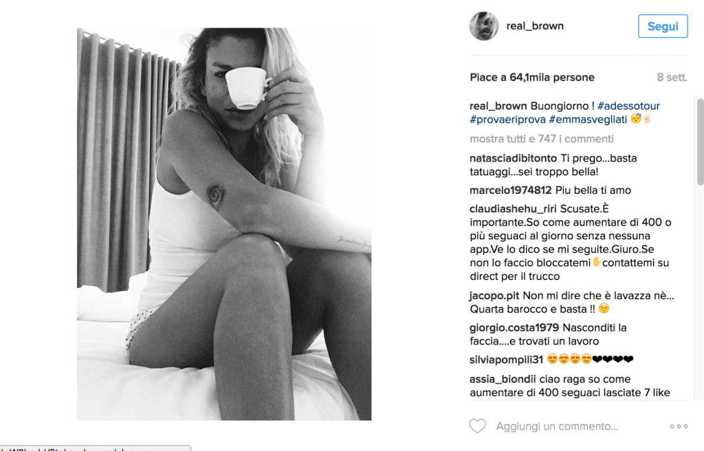 "21 Sfumature di Brown": video super sexy per Emma. E anche le foto non scherzano