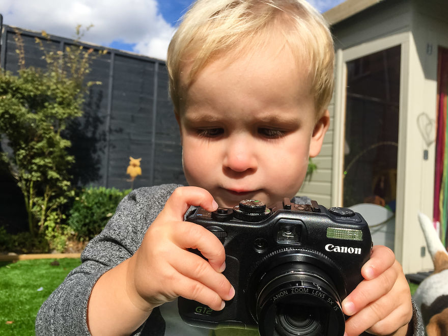 "Ho regalato a mio figlio la mia vecchia macchina fotografica: ecco cosa è successo"
