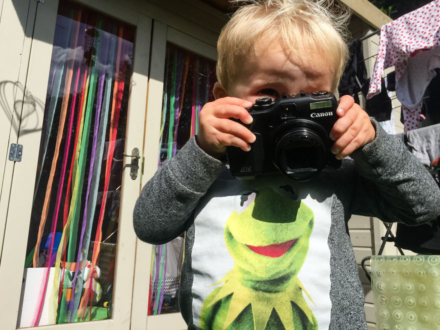 "Ho regalato a mio figlio la mia vecchia macchina fotografica: ecco cosa è successo"