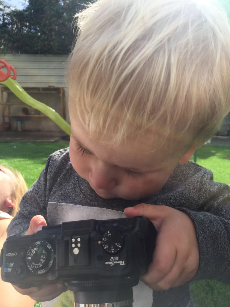 "Ho regalato a mio figlio la mia vecchia macchina fotografica: ecco cosa è successo"