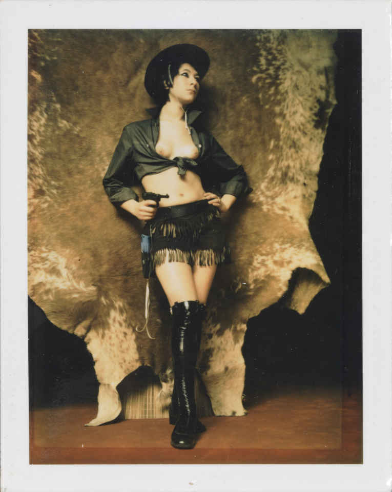 Le "Polaroids" erotiche di Carlo Mollino scattate dal 1960 al 1973