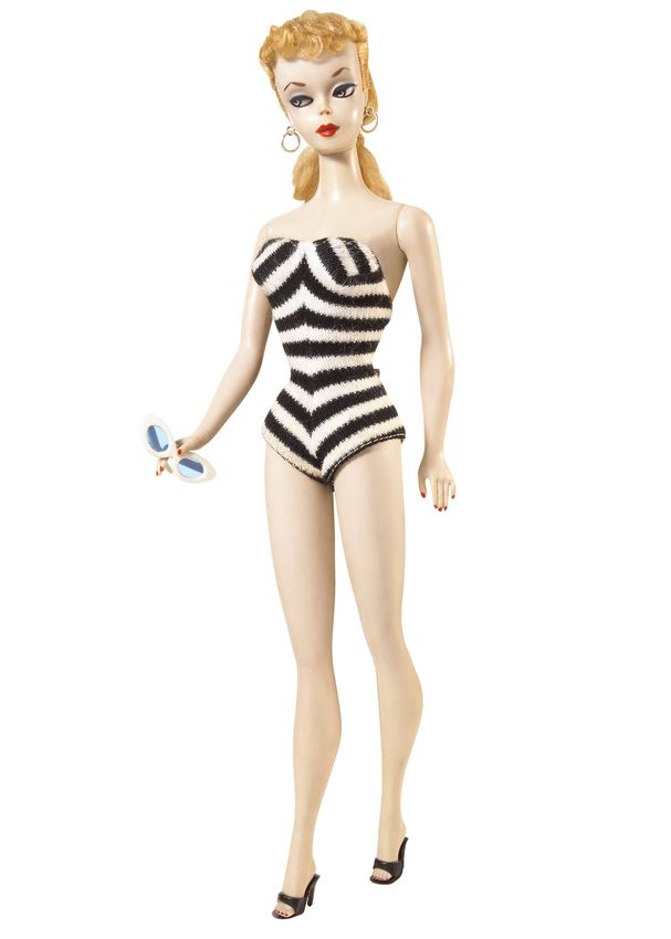La Barbie curvy Ashley Graham e l'evoluzione realistica delle altre bambole