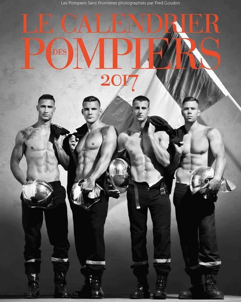 Il calendario dei pompieri francesi 2017 che vi farà venire voglia di bruciare qualcosa