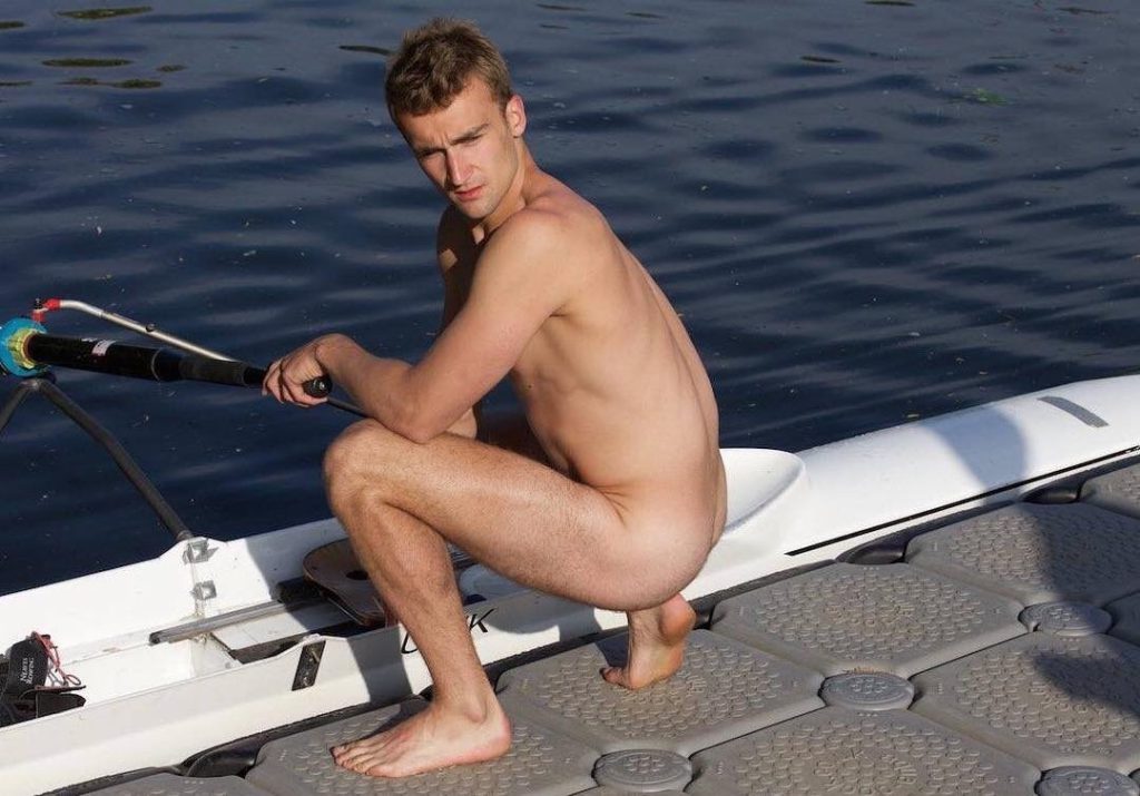 Vogatori inglesi contro l'omofobia: Ecco il sexy calendario 2017