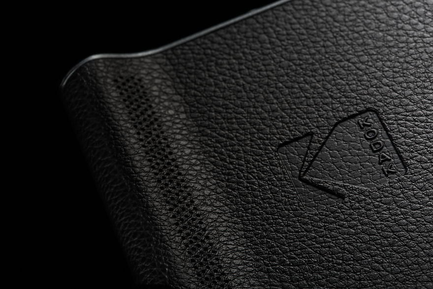 Kodak lancia un nuovo smartphone ideato per i fotografi