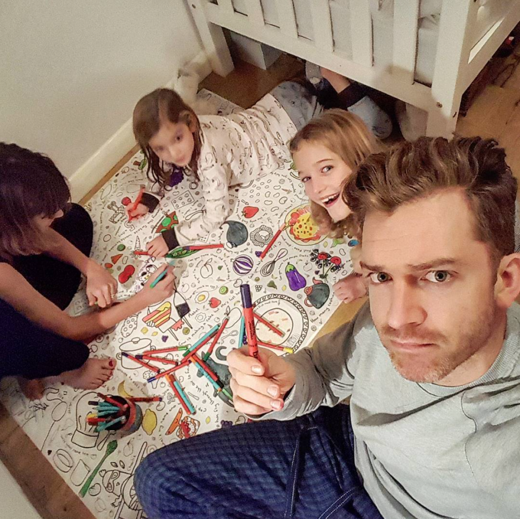 Essere papà di quattro figlie: il fotoracconto