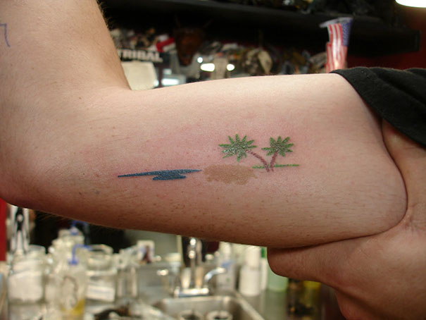 24 geniali tatuaggi fatti con l'aiuto di nei, macchie o malattie della pelle