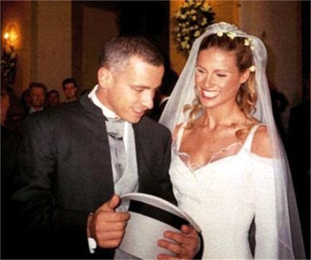 43 immagini (dal 1994 a oggi) per i 43 anni di Michelle Hunziker