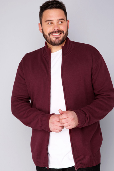 Uomini, curvy è sexy: la rivincita dei veri discriminati