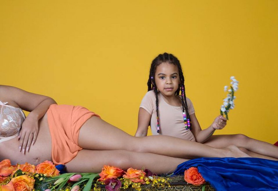 Beyoncé: la prima foto dei gemelli super social come quella dell'annuncio di gravidanza