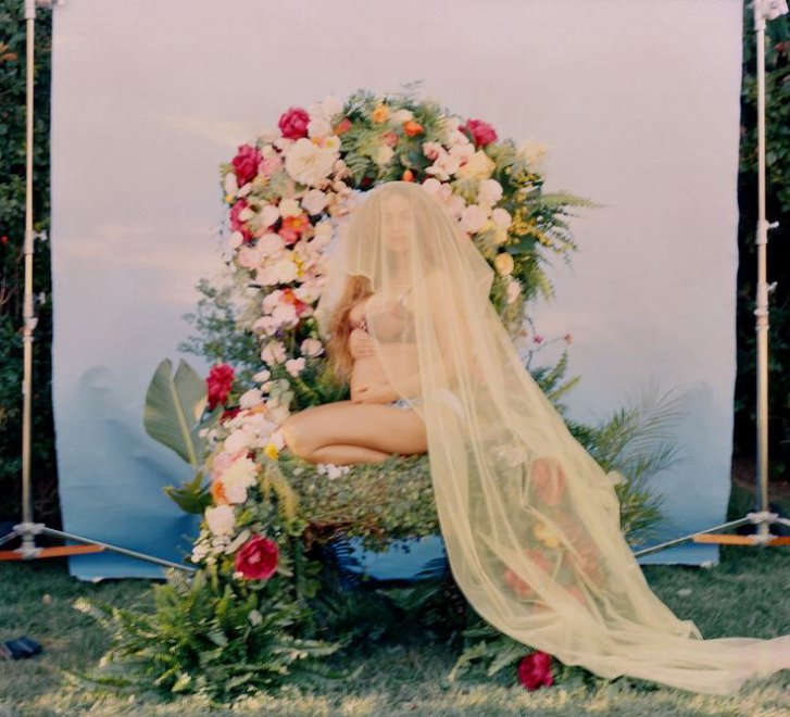 Beyoncé: la prima foto dei gemelli super social come quella dell'annuncio di gravidanza