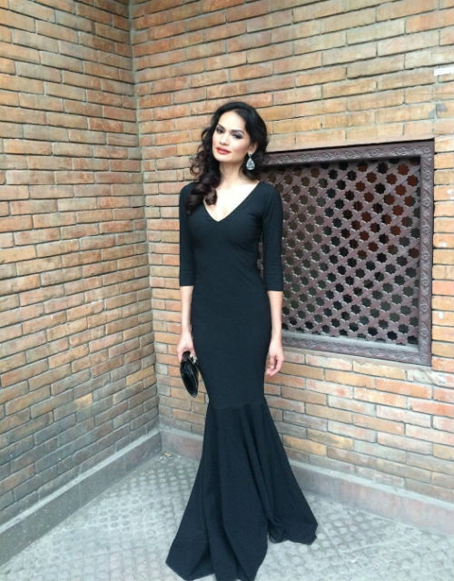 Chi è Anjali, la prima trans a sfilare alla Fashion Week indiana