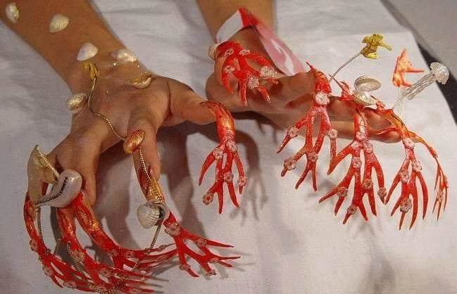 Le 29 manicure peggiori di sempre