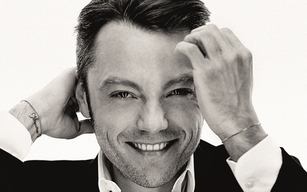 Tiziano Ferro: 40 anni in 40 foto e 40 citazioni