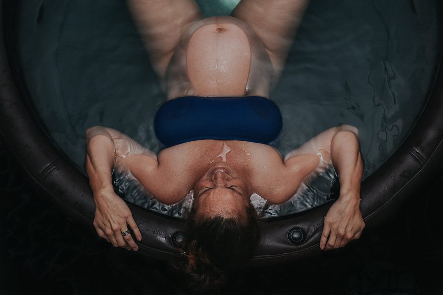 31 immagini di nascita che dimostrano che noi donne siamo una forza della natura