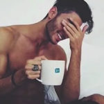 Ecco degli ottimi (e sexy) motivi per non abbandonare mai il letto