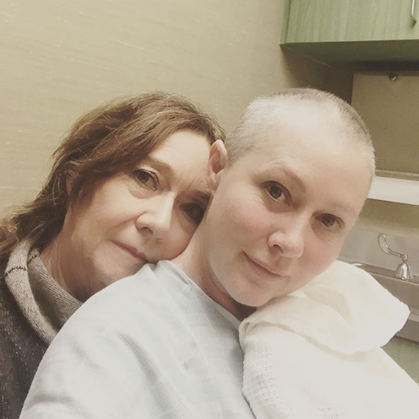 Shannen Doherty, il dolore e il coraggio della lotta contro il cancro