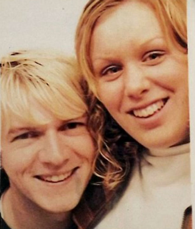 Come cambia l'amore? Una coppia si è fatta un selfie all'anno per 16 anni