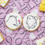 Come preparare magici biscotti a tema Bella e la Bestia per tornare bambine