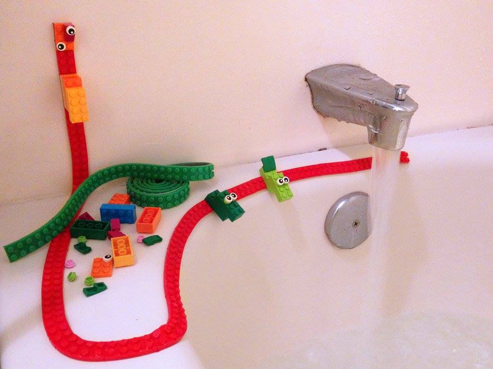 Perché questo nastro stile Lego adesivo è quello di cui abbiamo bisogno