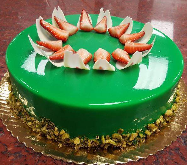 Decorazioni torte: basta cake design, ecco 20 idee semplici e creative