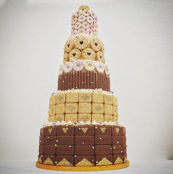 Decorazioni torte: basta cake design, ecco 20 idee semplici e creative