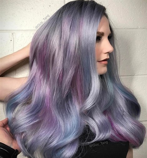 Geode hair: capelli arcobaleno come le pietre semipreziose