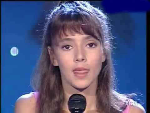 Ambra Angiolini: storia (e 5 cose che non sai) di una ragazzina diventata donna
