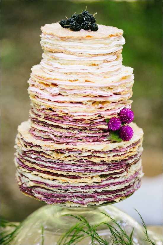 Torte Nuziali: basta con il solito dolce. 30 idee davvero originali