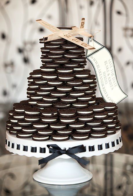 Torte Nuziali: basta con il solito dolce. 30 idee davvero originali