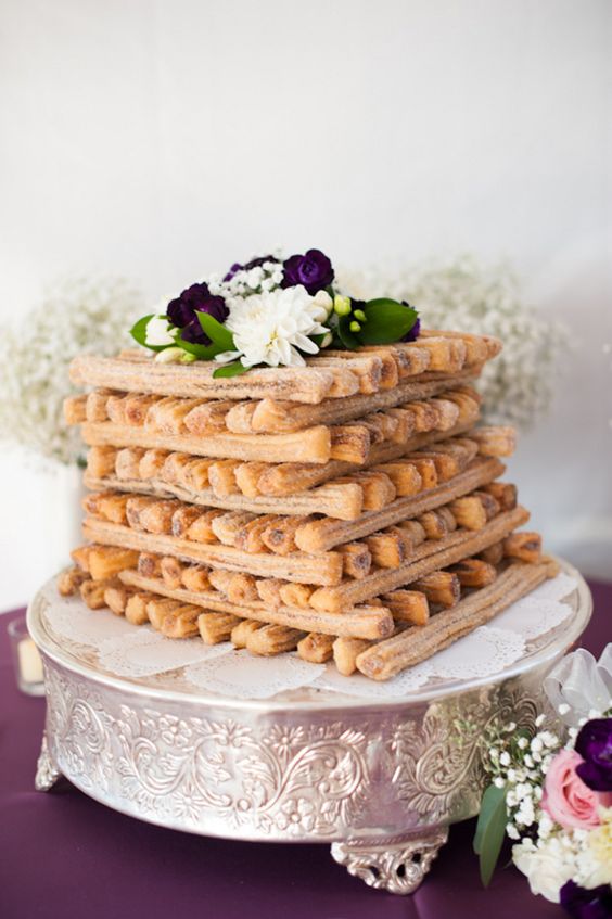 Torte Nuziali: basta con il solito dolce. 30 idee davvero originali