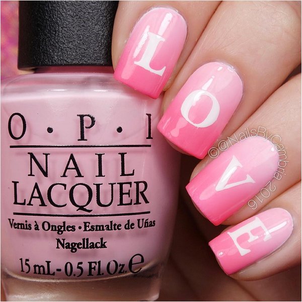 Ombré nails: 10 idee dai social e come realizzarle