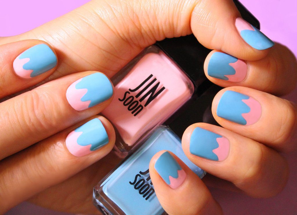 Sono tornate le unghie quadrate e queste sono le nail art più belle