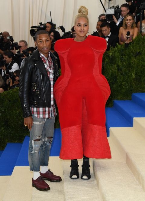 Met Gala, dall'abito con 85mila cristalli al nuovo amore di Selena Gomez