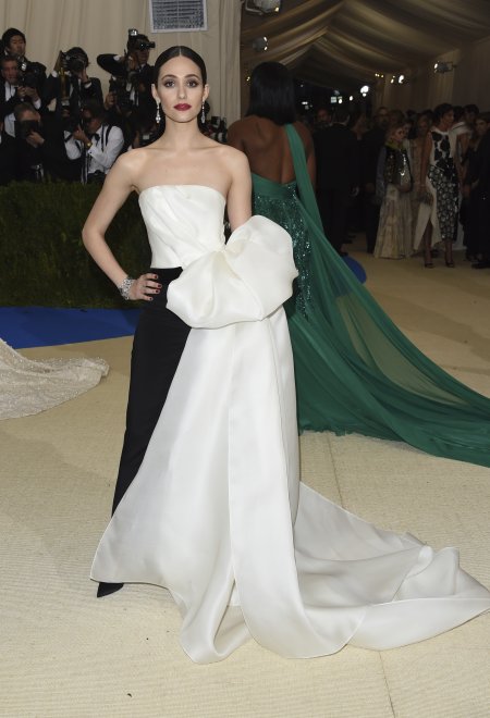 Met Gala, dall'abito con 85mila cristalli al nuovo amore di Selena Gomez