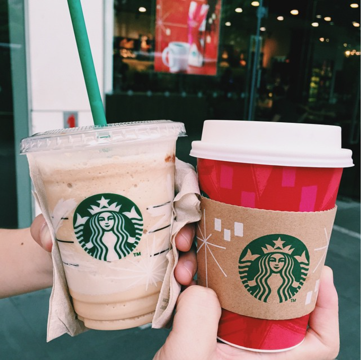 10 specialità locali di Starbucks che vi faranno venire voglia di girare il mondo