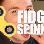 Tutti pazzi (tanto da farsi male) per il Fidget Spinner