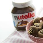 Gustosi Nutellotti con granella di gianduia. Che mondo sarebbe senza?