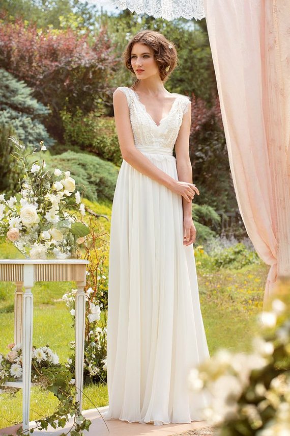 50 Abiti da Sposa che fanno Sognare anche le meno Romantiche