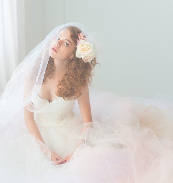 50 Abiti da Sposa che fanno Sognare anche le meno Romantiche