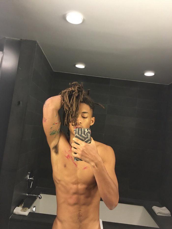 L'assoluta libertà di Jaden, figlio di Will Smith, cresciuto "senza genere"