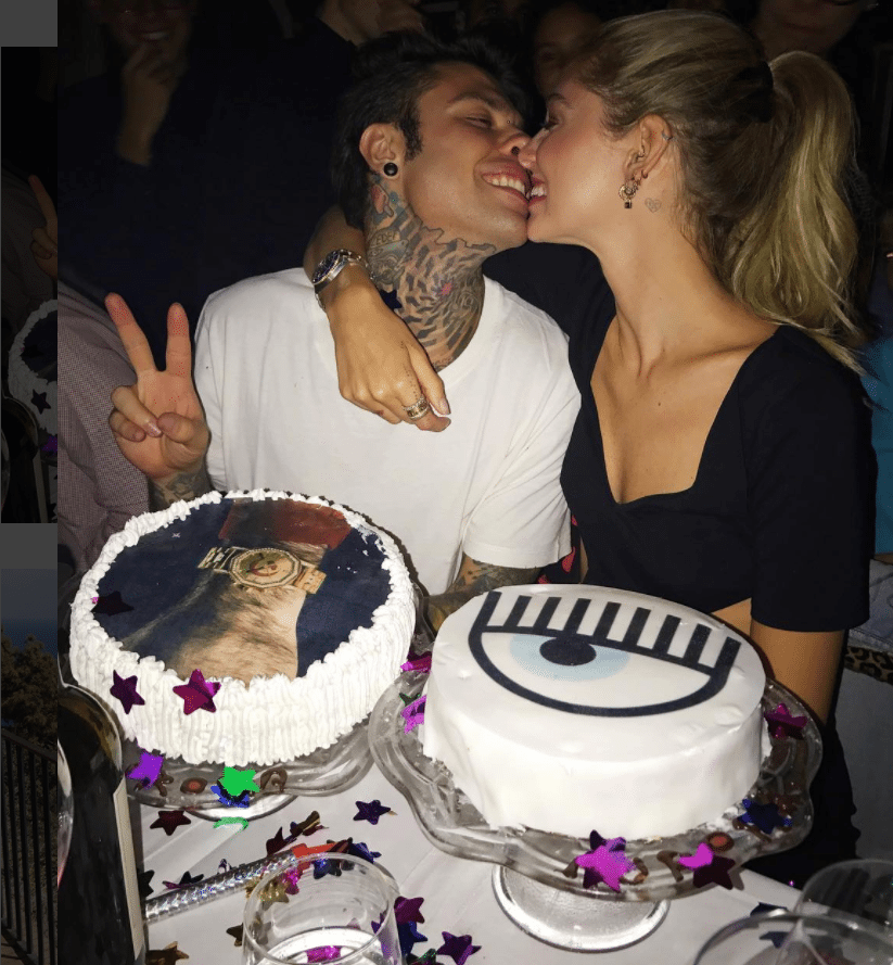 Le vacanze di Fedez e Chiara Ferragni... con errore grammaticale