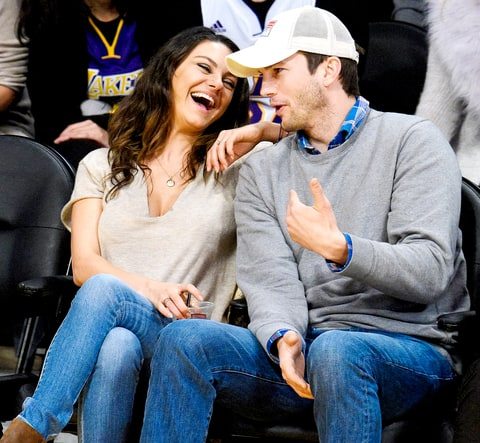 Quelle parole di Ashton Kutcher a Mila Kunis e quelle foto di presunto tradimento