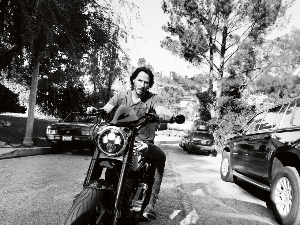 Keanu Reeves, dall'infanzia a quei 3 lutti: un sex symbol dalla vita sfortunata