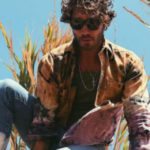 Stefano De Martino come Belen: esagera con Photoshop e si trova con un dito in più