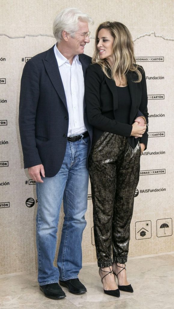 Richard Gere, la storia di un uomo oltre il sex symbol in 18 immagini
